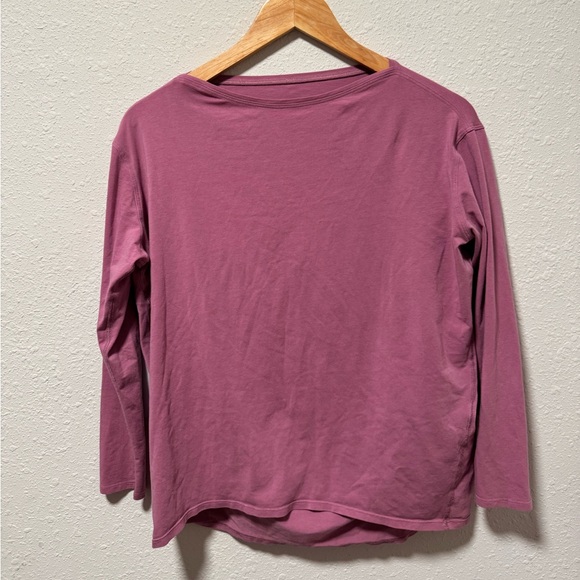 Women's Lululemon Long Sleeve Top - Picture 1 of 3